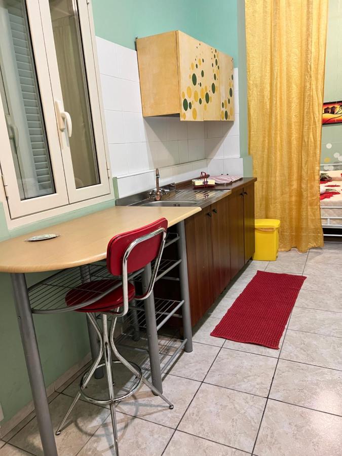 Myhouse 3 - Punto Di Arrivo - Aereoporto A 7 Minuti Lägenhet Catania Exteriör bild